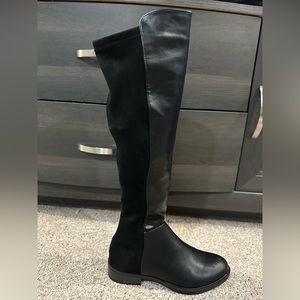 NEW Le Chateau Knee High Boots